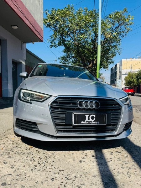 AUDI A3 1.4 T STRONIC