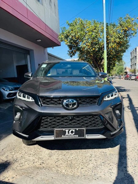 TOYOTA SW4 DIAMOND