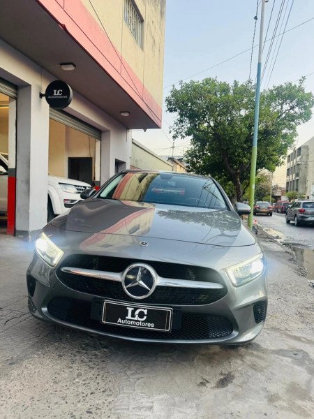 MERCEDES BENZ A200 1.3 STYLE HATCH
