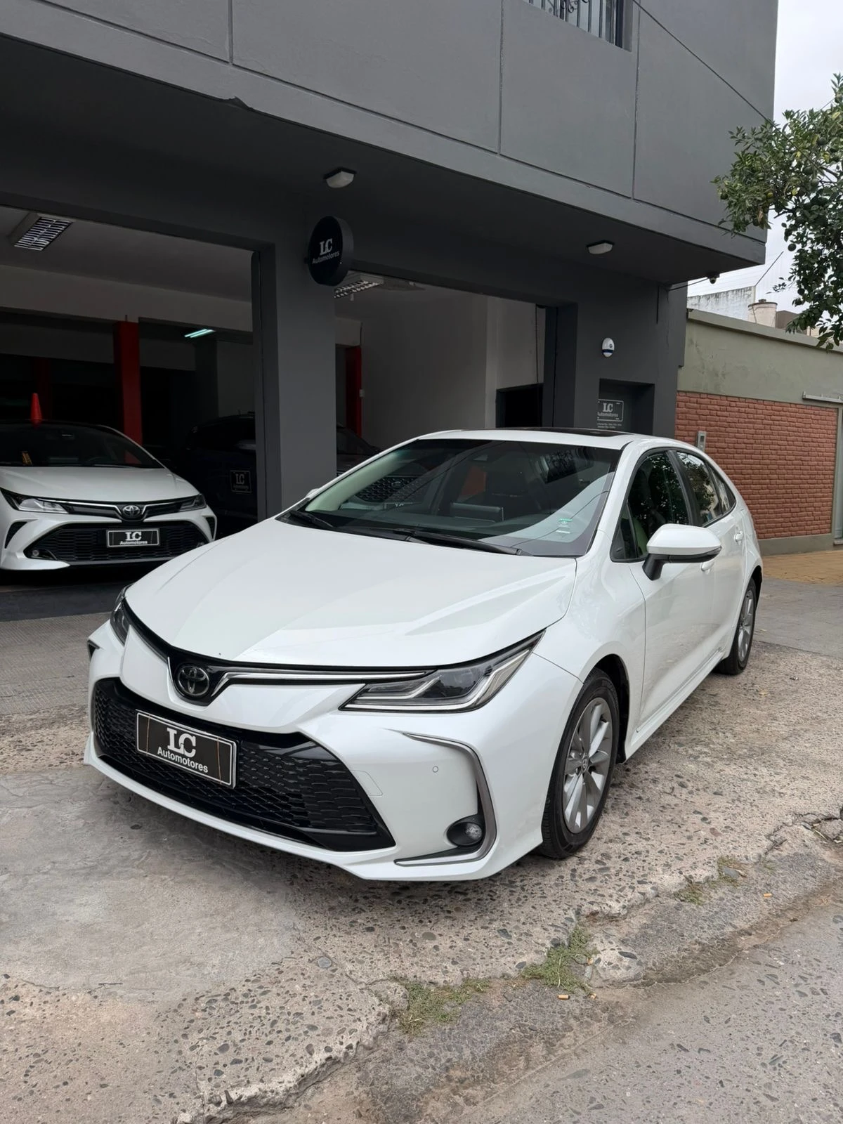 TOYOTA COROLLA XEI CVT